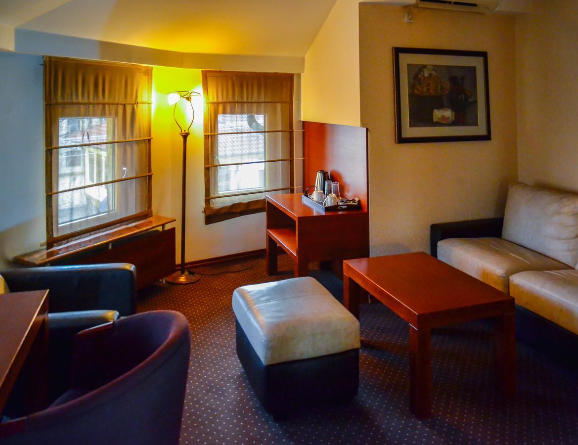 Hotel Bell Λέσκοβατς Εξωτερικό φωτογραφία