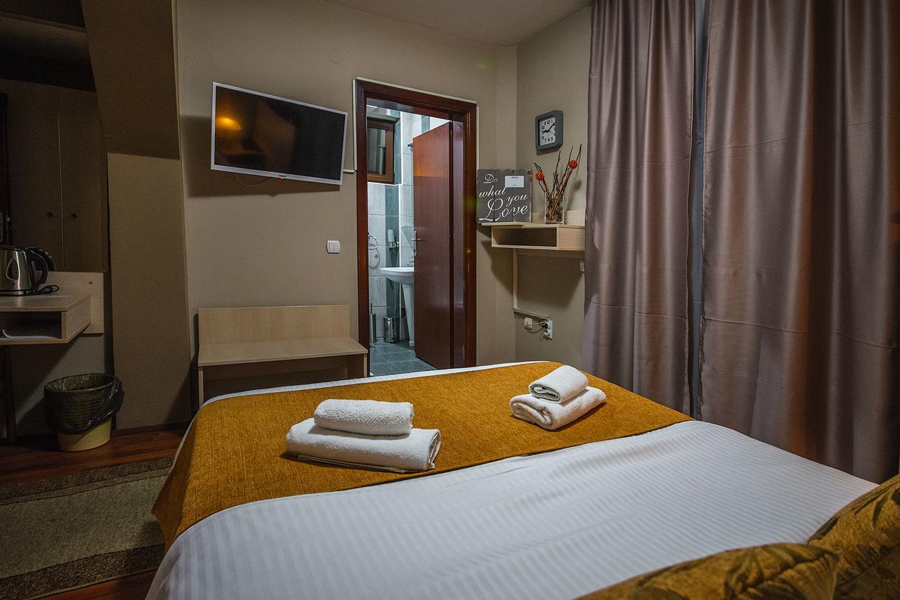 Hotel Bell Λέσκοβατς Εξωτερικό φωτογραφία