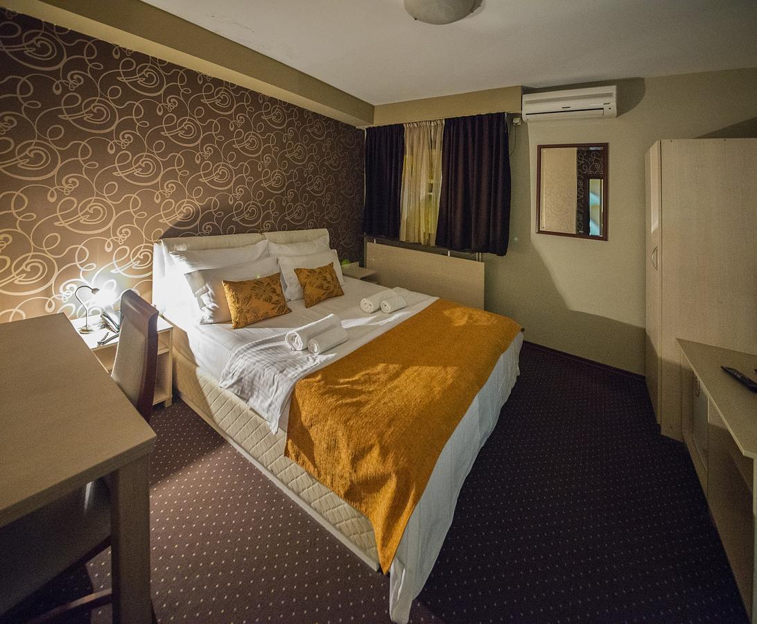 Hotel Bell Λέσκοβατς Εξωτερικό φωτογραφία