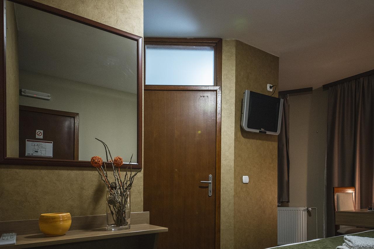 Hotel Bell Λέσκοβατς Εξωτερικό φωτογραφία
