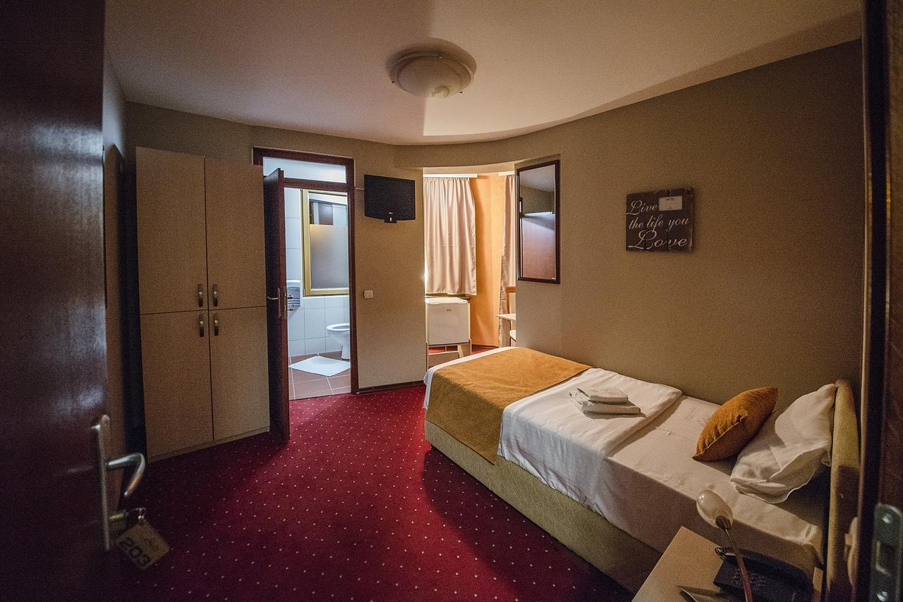 Hotel Bell Λέσκοβατς Εξωτερικό φωτογραφία