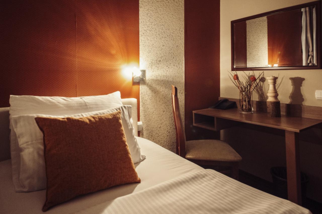 Hotel Bell Λέσκοβατς Εξωτερικό φωτογραφία