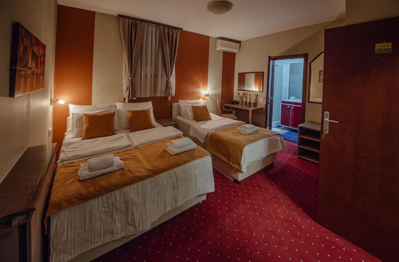Hotel Bell Λέσκοβατς Εξωτερικό φωτογραφία