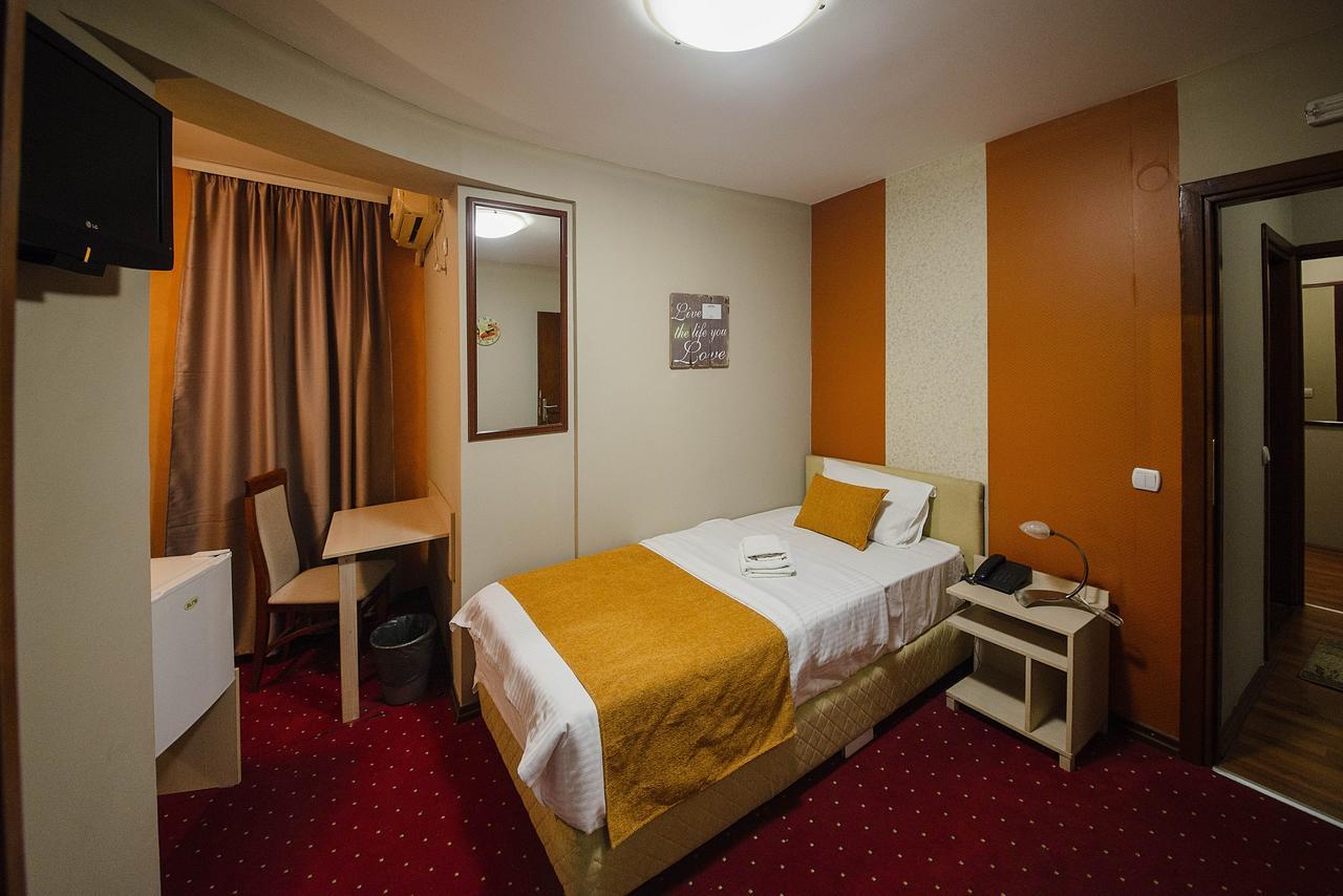 Hotel Bell Λέσκοβατς Εξωτερικό φωτογραφία
