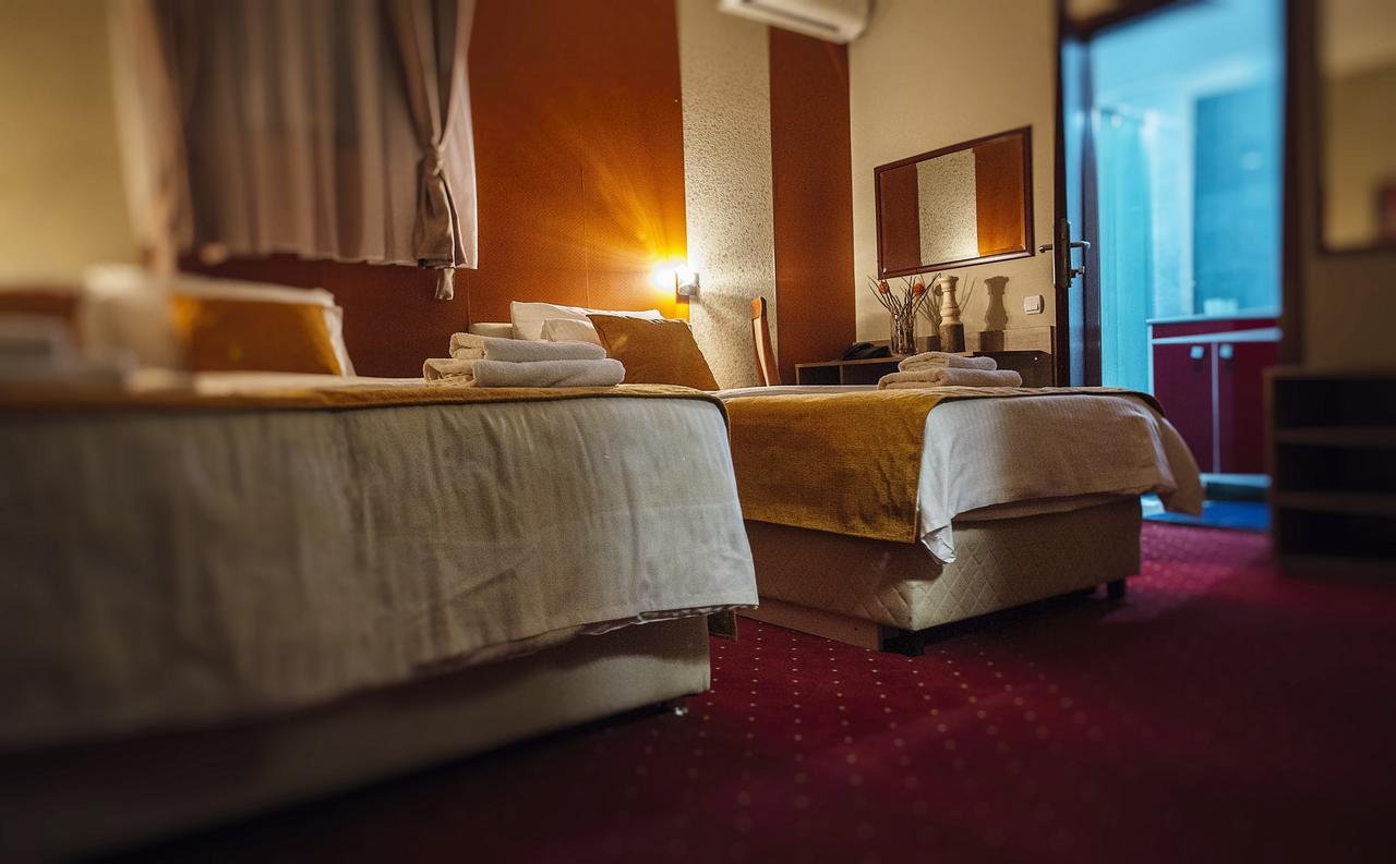 Hotel Bell Λέσκοβατς Εξωτερικό φωτογραφία