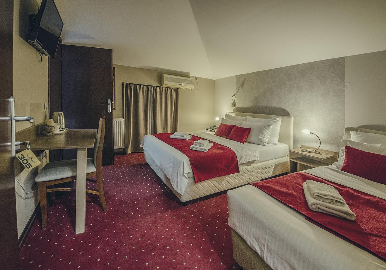 Hotel Bell Λέσκοβατς Εξωτερικό φωτογραφία