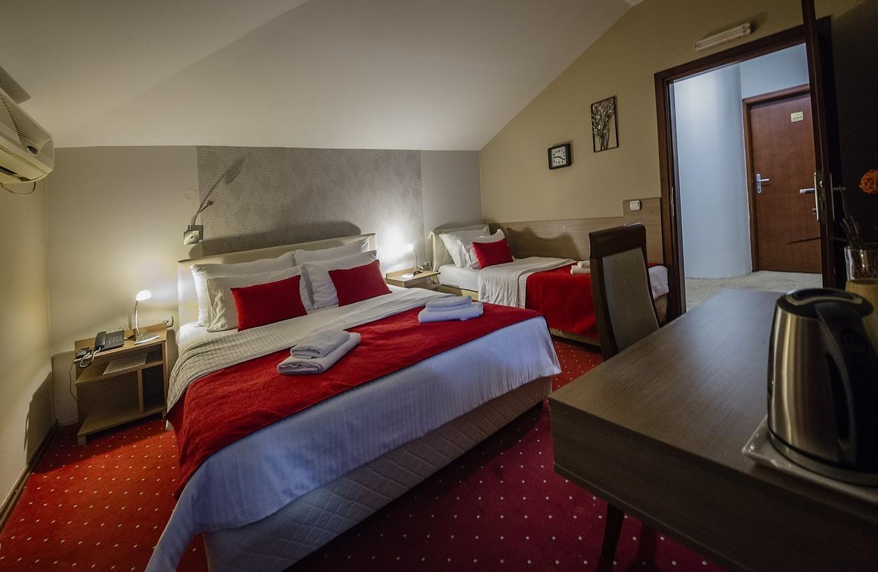 Hotel Bell Λέσκοβατς Εξωτερικό φωτογραφία